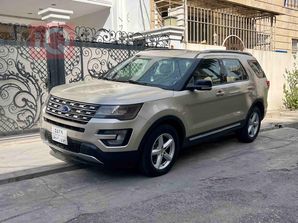 Ford Explorer